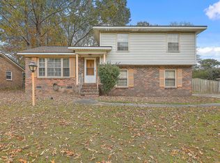 8252 Delhi Rd, North Charleston, SC 29406