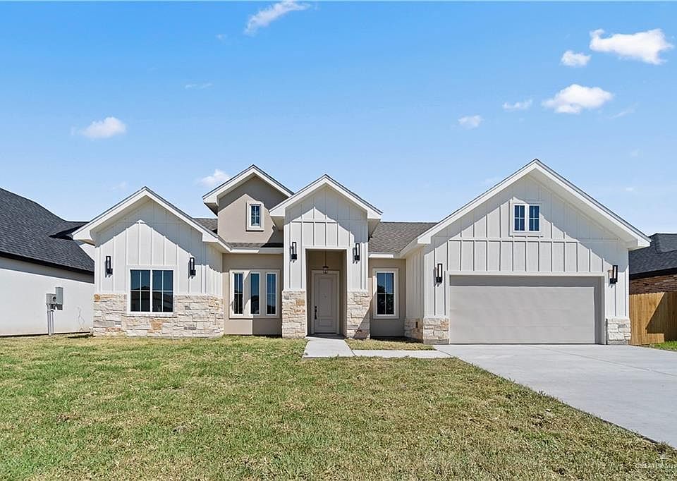 1st image of 316 Brooks Cr Cir