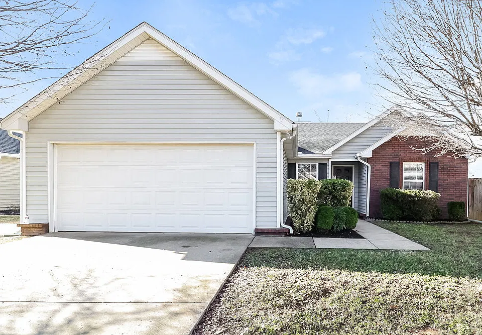 1182 Portree Ct