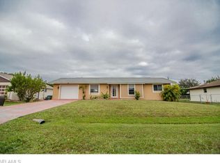 2317 SE 8th Ave, Cape Coral, FL 33990