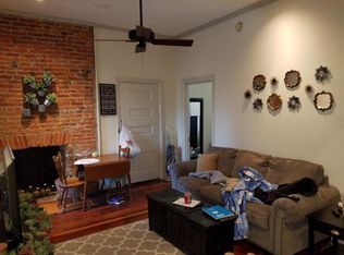 263 S 9th St #2F, Philadelphia, PA 19107