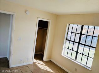 4704 Metpark Dr, Las Vegas, NV 89110