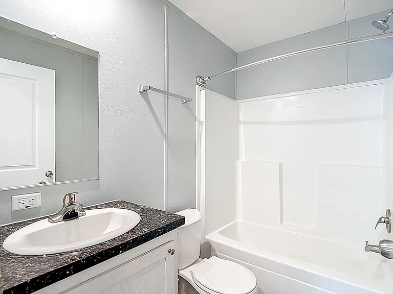 7158 Sunnyside Dr — Photo 12