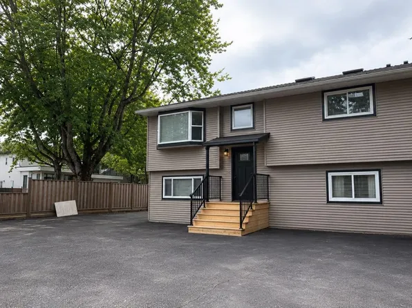 6285 173a St, Surrey, BC V3S 5J8
