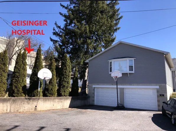 978 Line St, Danville, PA 17821