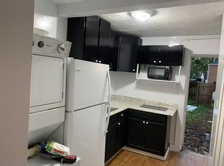 2815 Barry St, Richmond, VA 23225