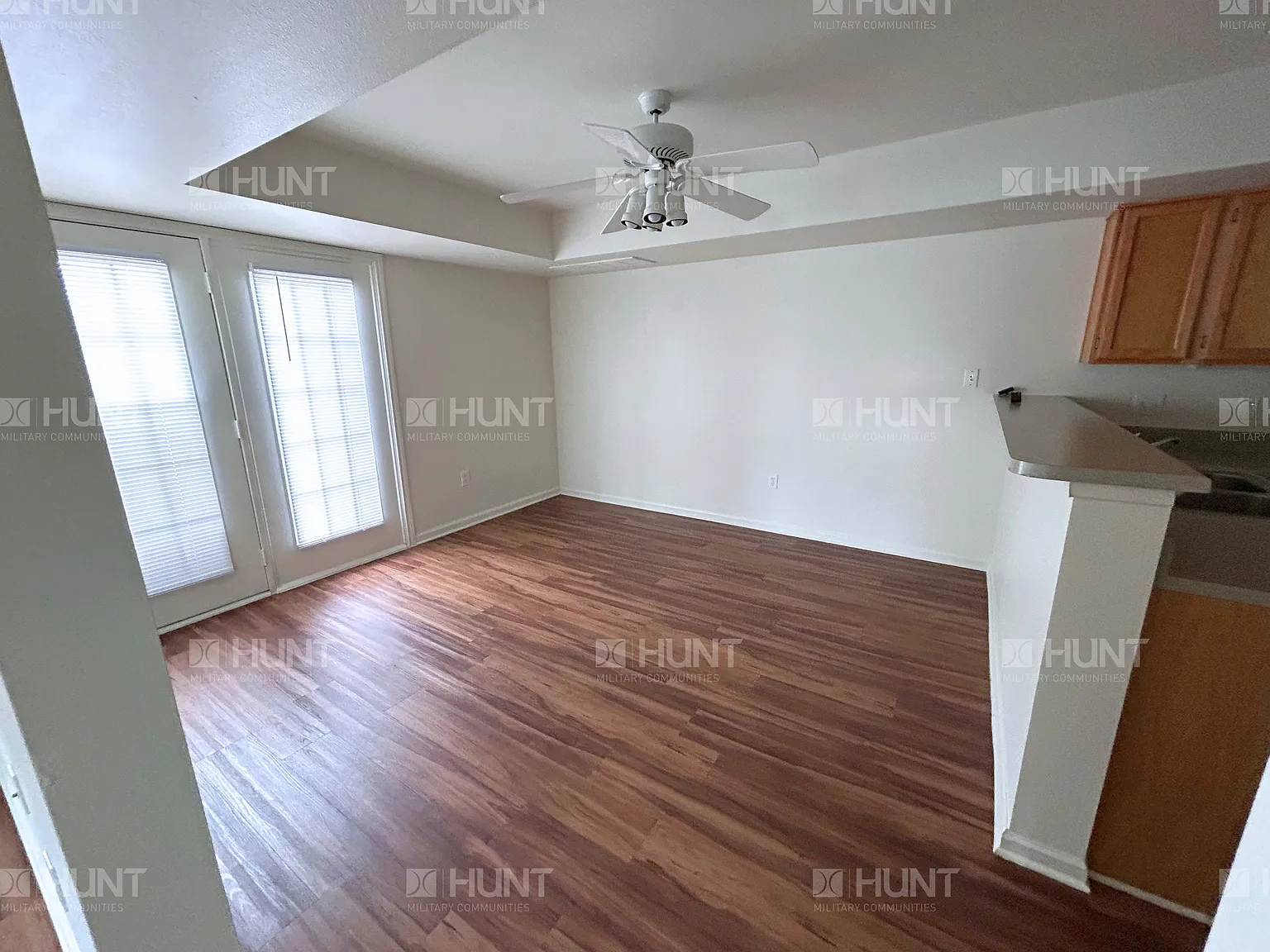 3 bed, 2.5 bath, 1861 sqft, $2,250 — Photo 3