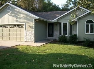 4040 NW 65th St, Kansas City, MO 64151