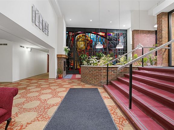 5th image of 5 Bayard Rd APT 317