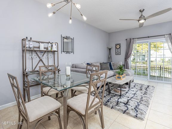 4th image of 11274 ESTANCIA VILLA Drive #802