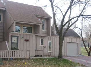 1734 Bluebill Dr, Eagan, MN 55122