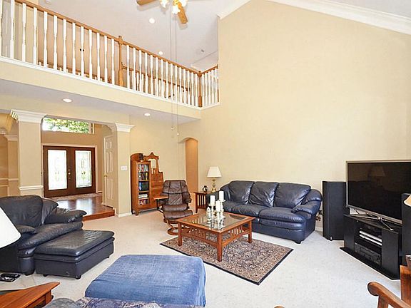 5th image of 1911 Oakhurst Pkwy