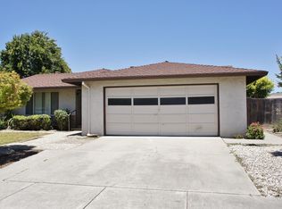 980 Cherry St, Hollister, CA
