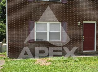 2351 Pinewood Dr #2353, Maryville, TN 37803