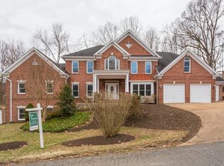 12112 Vale Rd, Oakton, VA 22124