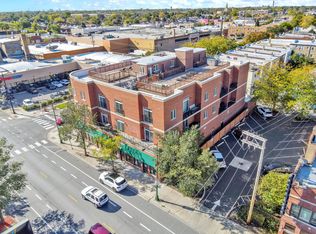 3234 N Central Ave UNIT 302, Chicago, IL 60634