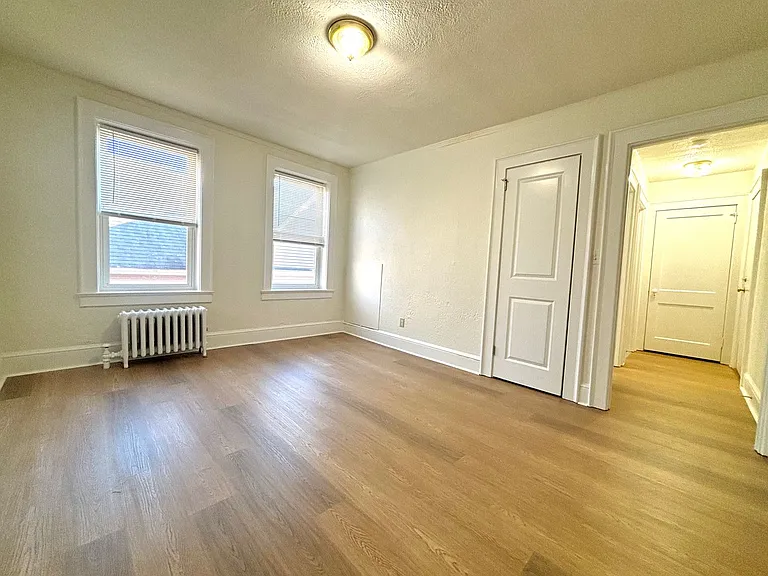 43 West St — Photo 12