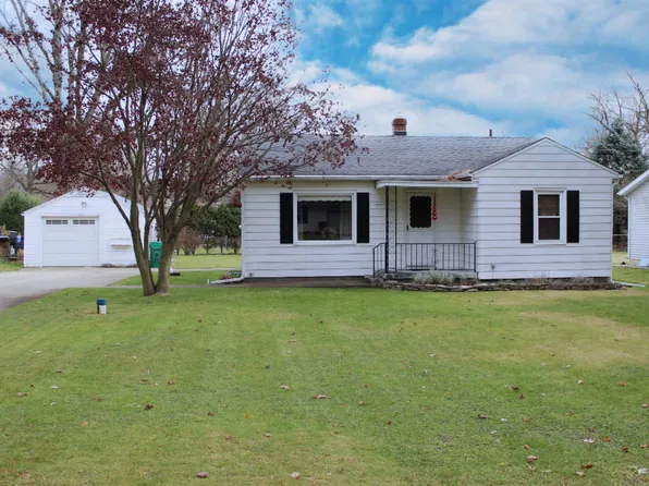 54426 31st St, South Bend, IN 46635