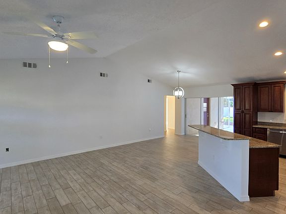 3rd image of 358 Echo Pines Way