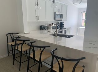 2585 Old Groves Rd APT 203, Naples, FL 34109