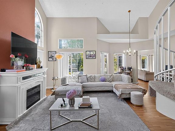 4th image of 6025 E Hackamore Ln