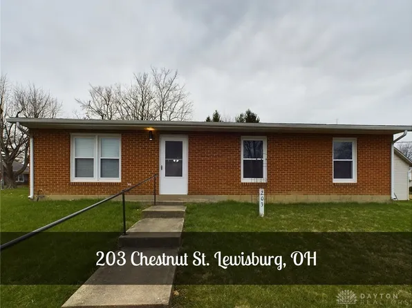 203 Chestnut St, Lewisburg, OH 45338