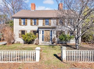 153 Main St, Wenham, MA 01984