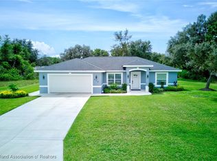 224 Robinhood Ter, Sebring, FL 33876