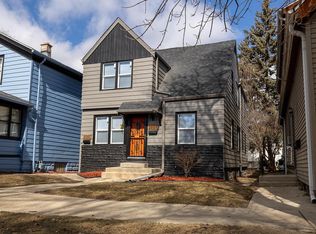3604 W Rogers St, Milwaukee, WI 53215