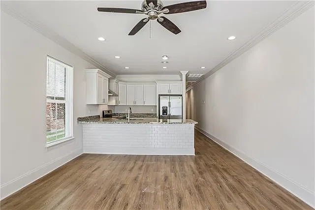 3 bed, 2.0 bath, 1275 sqft, $1,800 — Photo 4