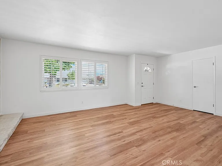 1031 Fletcher Ave — Photo 3
