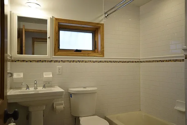 Rented by Halstead Real Estate | media 26