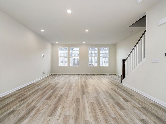7th image of this home