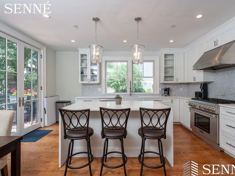 1st image of 43 Essex St #2R