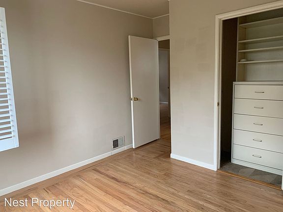 4th image of 45 Palmdale Ave