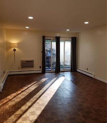 2nd image of 79 Sierra Vista Ln