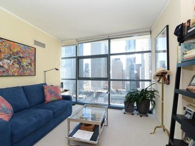 201 N Westshore Dr APT 2605, Chicago, IL, 60601