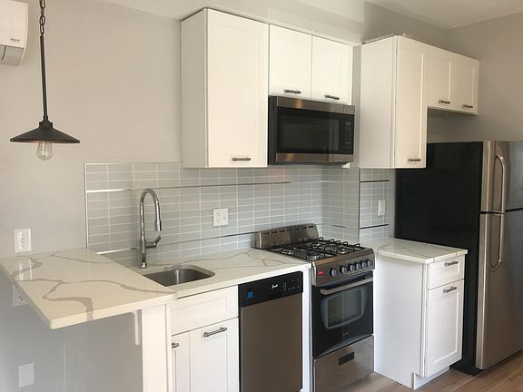 2nd image of 43 Clifton Pl