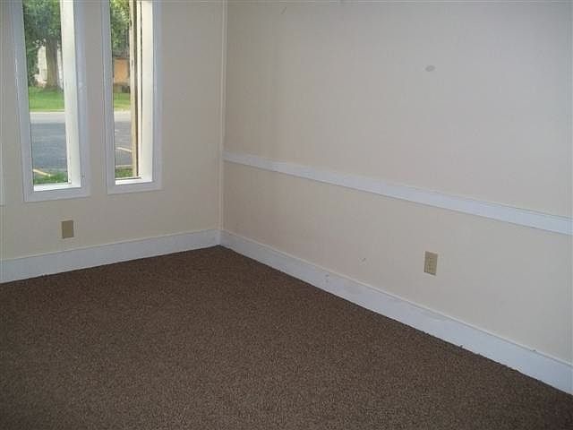 2nd image of 1573 Gallia Pike