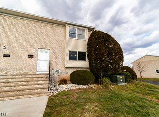 1001 Robin Rd #1001, Hillsborough, NJ 08844