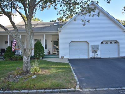2 Oyster Cove Lane, Blue Point, NY, 11715