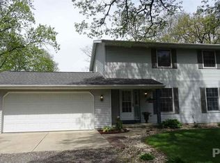 125 Happ Ln, Morton, IL 61550