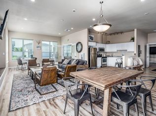 802 S Garfield Rd #1.5, Airway Heights, WA 99001