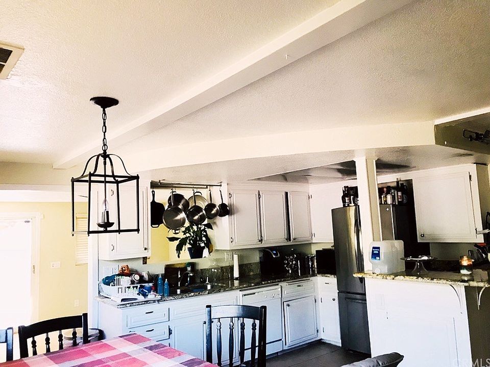 2nd image of 26979 Villa Ave