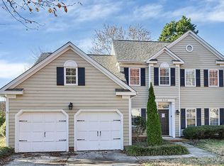 9718 Little River Ct, Matthews, NC 28105
