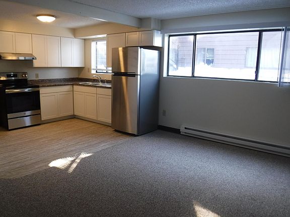 5th image of 807 SW Higgins Ave APT 2