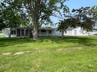 301 W Columbia St, Rockford, OH