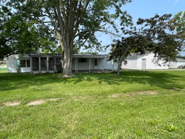 301 W Columbia St, Rockford, OH 45882