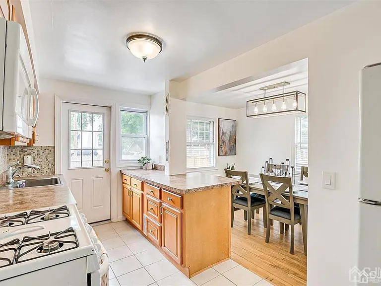 5 Mayfield Pl #B — Photo 8
