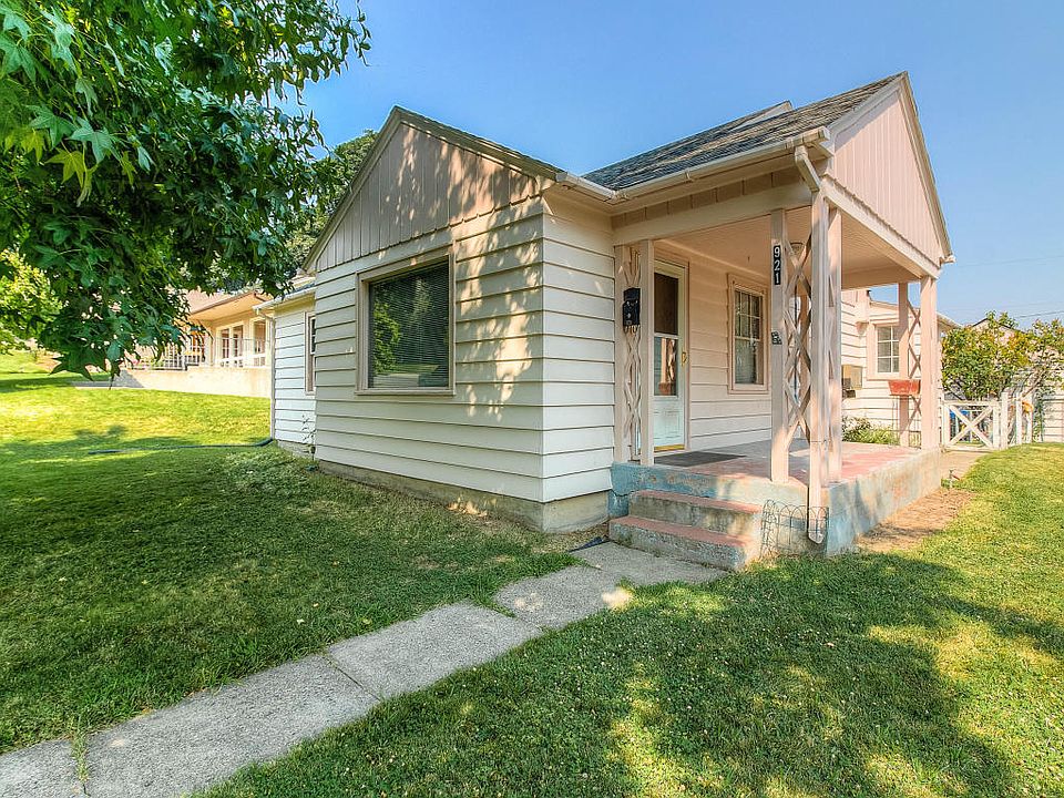 1st image of 921 S 20th Ave